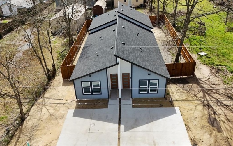 1985 Bourland Street, Greenville, TX 75401, 6 Bedrooms Bedrooms, ,5 BathroomsBathrooms,Residential Multi Family,For Sale,1985 Bourland Street,20718113