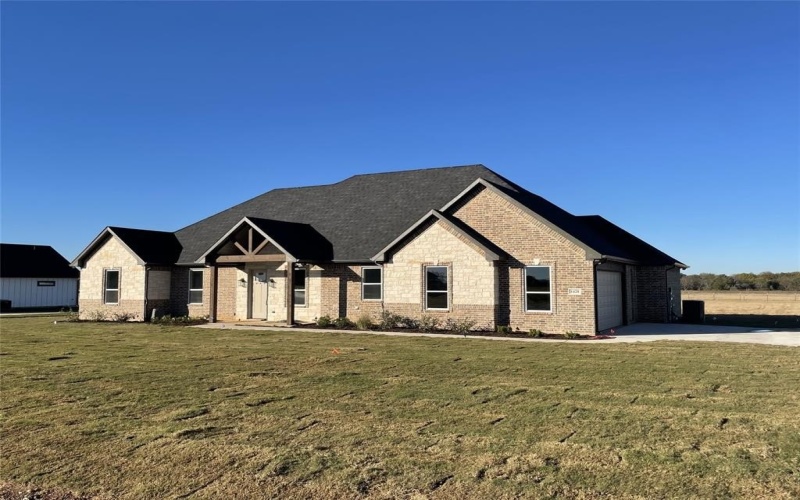 1428 Dixie Estates Way, Whitesboro, TX 76273, 4 Bedrooms Bedrooms, ,2 BathroomsBathrooms,Residential,For Sale,1428 Dixie Estates Way,20718740