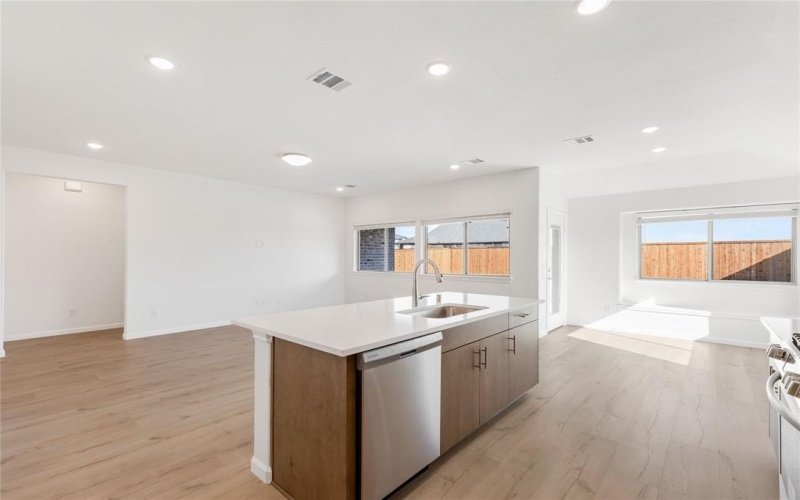 1509 Laurel Avenue, Aubrey, TX 76227, 3 Bedrooms Bedrooms, ,2 BathroomsBathrooms,Residential,For Sale,1509 Laurel Avenue,20719342