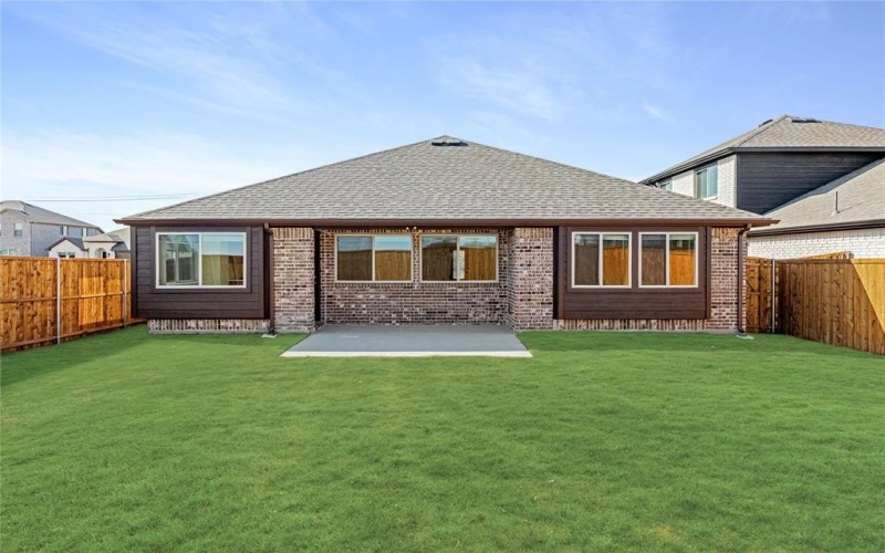 1509 Laurel Avenue, Aubrey, TX 76227, 3 Bedrooms Bedrooms, ,2 BathroomsBathrooms,Residential,For Sale,1509 Laurel Avenue,20719342