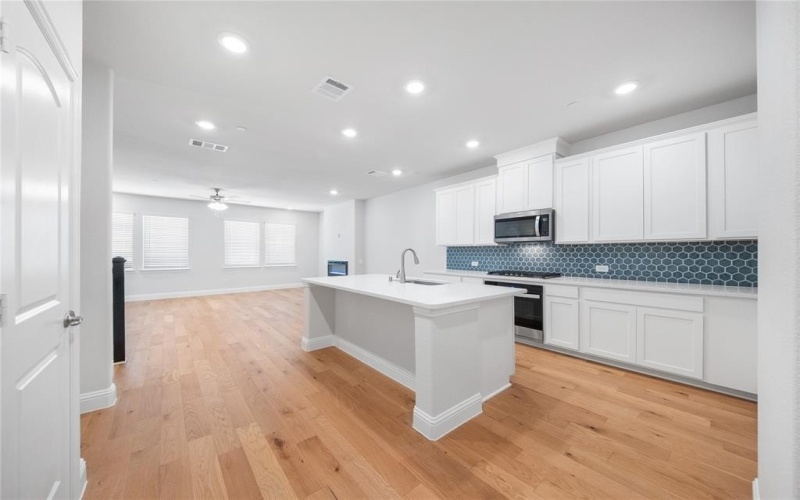 7854 Bayside Drive, Rowlett, TX 75088, 3 Habitaciones Habitaciones , ,3 BañosBaños,Residential,En Venta,7854 Bayside Drive,20720339