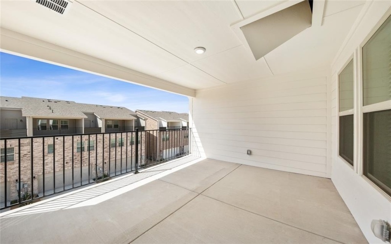 7858 Bayside Drive, Rowlett, TX 75088, 3 Bedrooms Bedrooms, ,3 BathroomsBathrooms,Residential,For Sale,7858 Bayside Drive,20720473