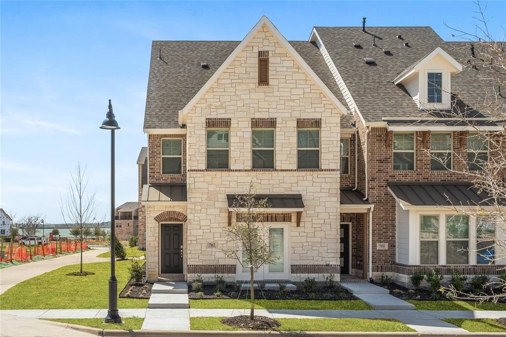 7862 Bayside Drive, Rowlett, TX 75088, 4 Bedrooms Bedrooms, ,3 BathroomsBathrooms,Residential,For Sale,7862 Bayside Drive,20720554