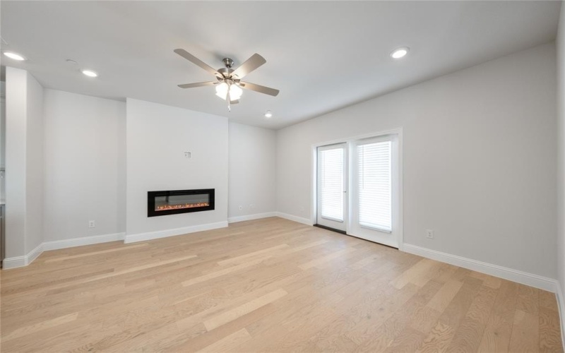 7862 Bayside Drive, Rowlett, TX 75088, 4 Bedrooms Bedrooms, ,3 BathroomsBathrooms,Residential,For Sale,7862 Bayside Drive,20720554