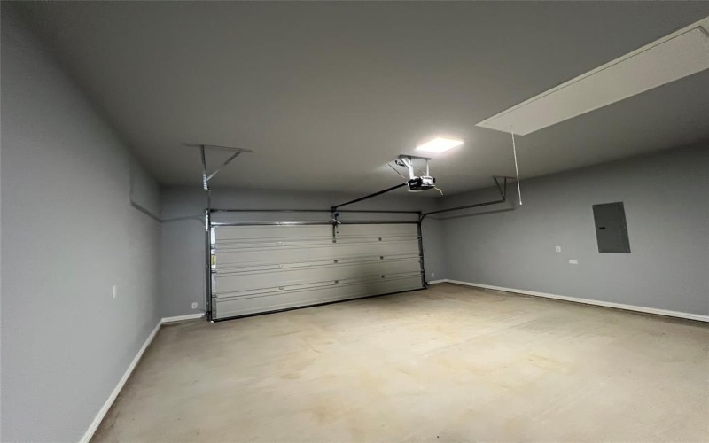 102 Levi Drive, Cleburne, TX 76031, 4 Bedrooms Bedrooms, ,2 BathroomsBathrooms,Residential,For Sale,102 Levi Drive,20735477