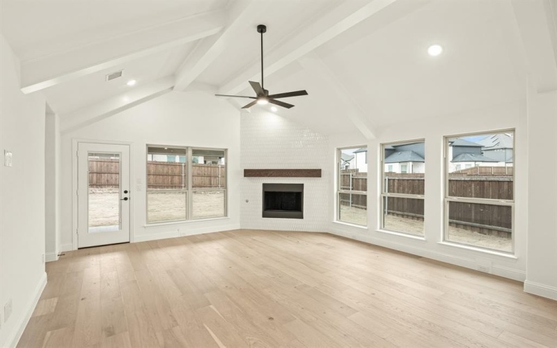 5600 Winona Lane, McKinney, TX 75071, 4 Bedrooms Bedrooms, ,3 BathroomsBathrooms,Residential,For Sale,5600 Winona Lane,20735542