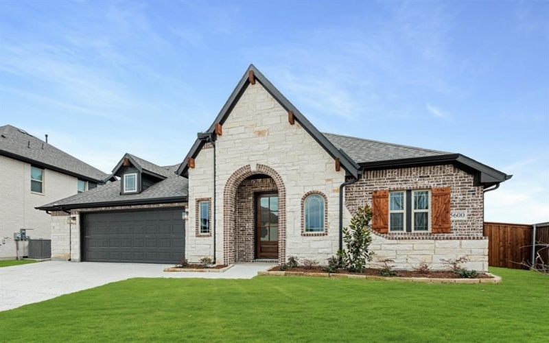 5600 Winona Lane, McKinney, TX 75071, 4 Bedrooms Bedrooms, ,3 BathroomsBathrooms,Residential,For Sale,5600 Winona Lane,20735542