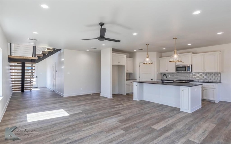 217 Pecan Street, Abilene, TX 79602, 4 Bedrooms Bedrooms, ,2 BathroomsBathrooms,Residential,For Sale,217 Pecan Street,20735664