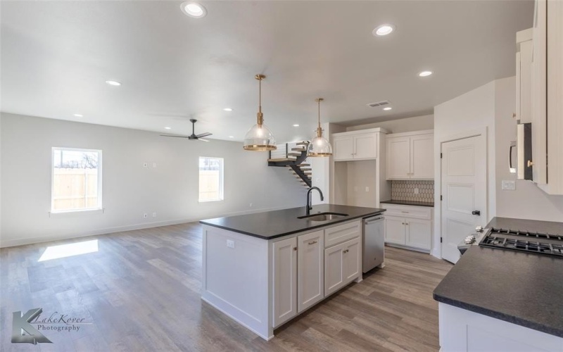 217 Pecan Street, Abilene, TX 79602, 4 Bedrooms Bedrooms, ,2 BathroomsBathrooms,Residential,For Sale,217 Pecan Street,20735664