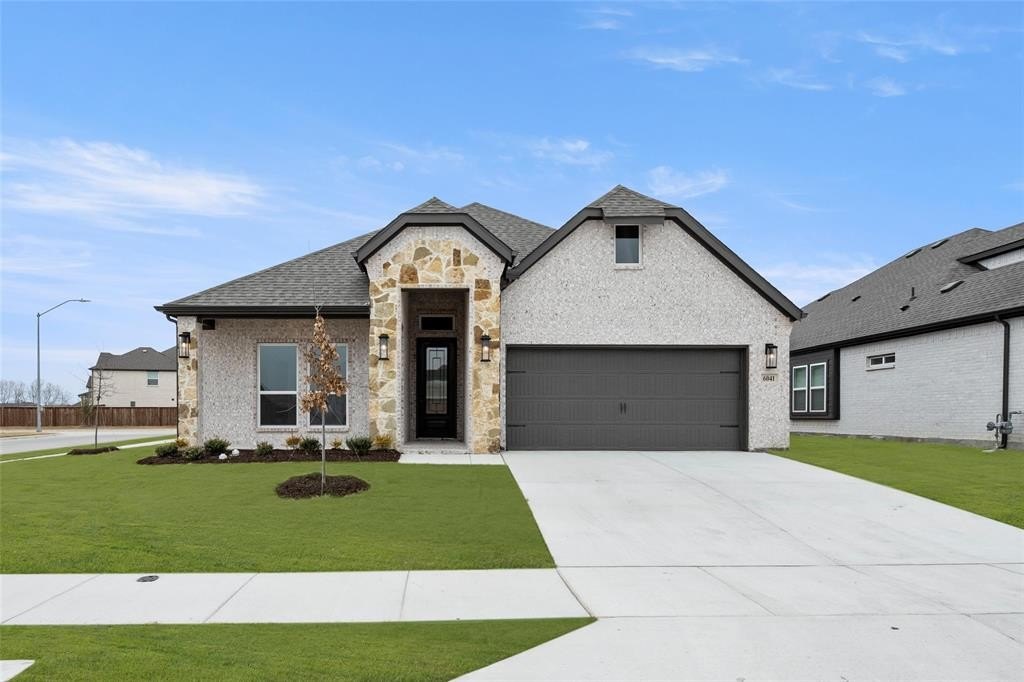 6041 Mountain Lodge Drive, Fort Worth, TX 76179, 4 Bedrooms Bedrooms, ,3 BathroomsBathrooms,Residential,For Sale,6041 Mountain Lodge Drive,20747825