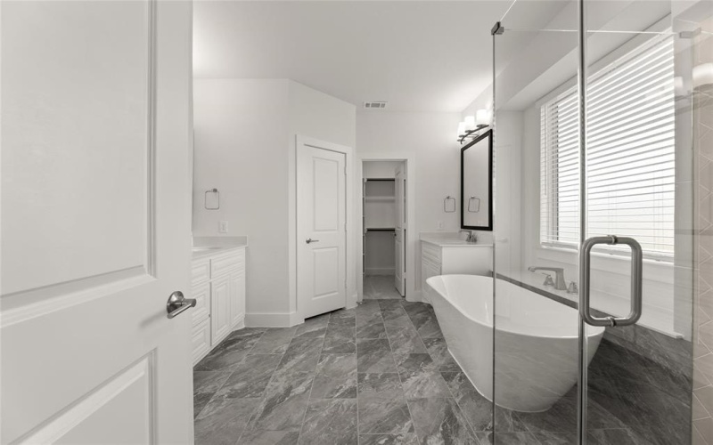5208 Deep Creek Drive, Fort Worth, TX 76179, 5 Bedrooms Bedrooms, ,5 BathroomsBathrooms,Residential,For Sale,5208 Deep Creek Drive,20747827
