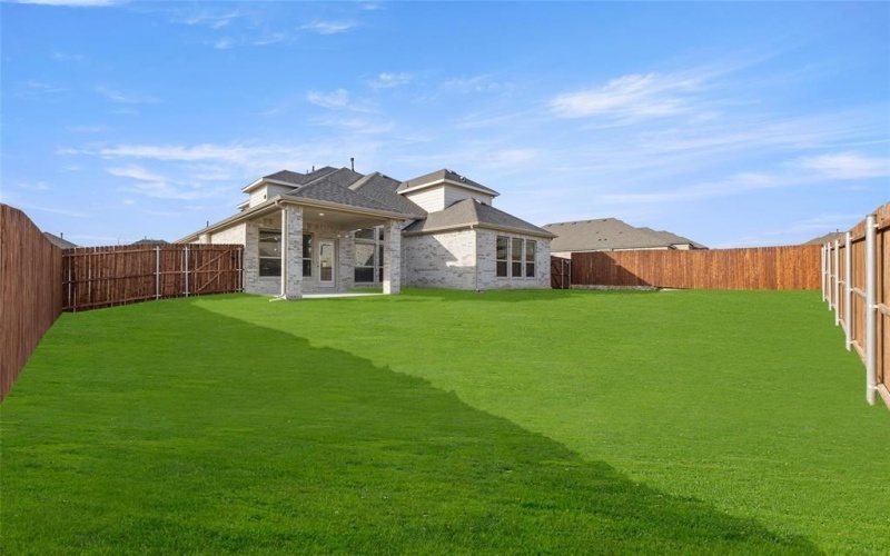 5208 Deep Creek Drive, Fort Worth, TX 76179, 5 Bedrooms Bedrooms, ,5 BathroomsBathrooms,Residential,For Sale,5208 Deep Creek Drive,20747827