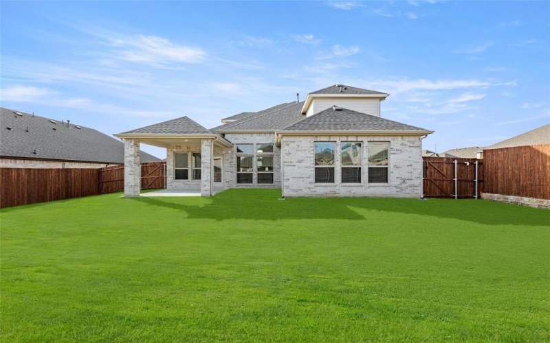 5208 Deep Creek Drive, Fort Worth, TX 76179, 5 Bedrooms Bedrooms, ,5 BathroomsBathrooms,Residential,For Sale,5208 Deep Creek Drive,20747827