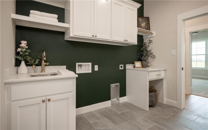 2306 Terrapin Trail, College Station, TX 77845, 4 Bedrooms Bedrooms, ,3 BathroomsBathrooms,Residential,For Sale,2306 Terrapin Trail,25003724