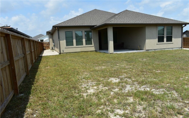2114 Shoreline Vista Drive, Corpus Christi, TX 78418, 4 Bedrooms Bedrooms, ,3 BathroomsBathrooms,Residential,For Sale,2114 Shoreline Vista Drive,458158