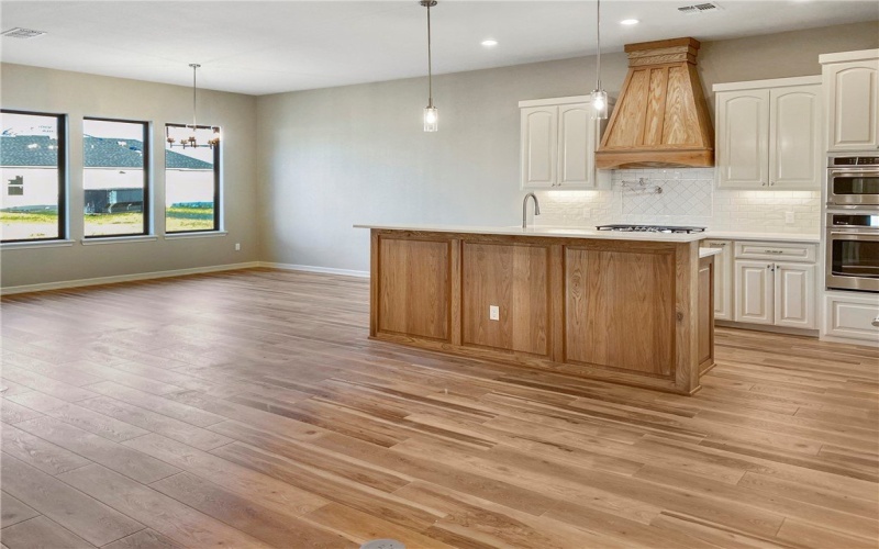 2114 Shoreline Vista Drive, Corpus Christi, TX 78418, 4 Bedrooms Bedrooms, ,3 BathroomsBathrooms,Residential,For Sale,2114 Shoreline Vista Drive,458158