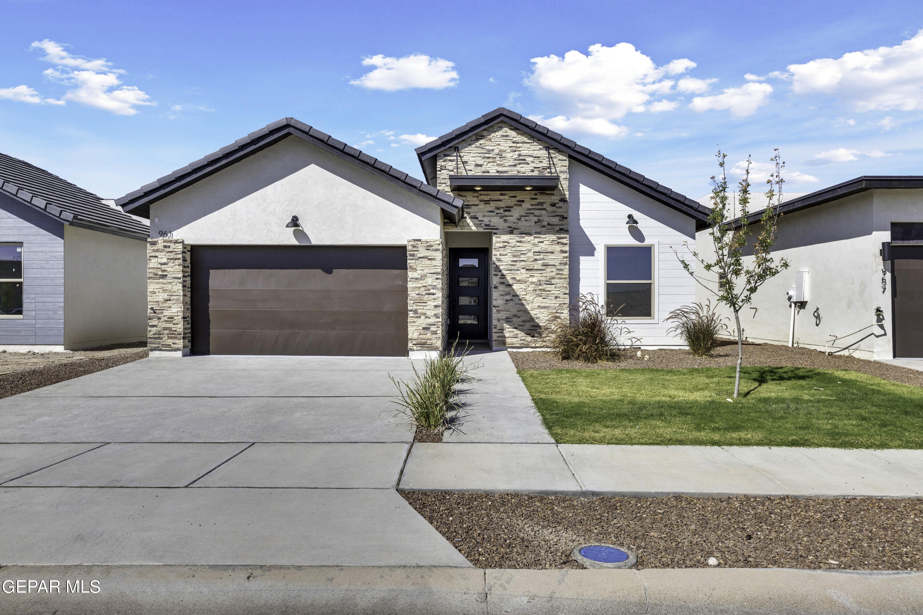 961 Aqueduct Ave., El Paso, TX 79932, 3 Bedrooms Bedrooms, ,Residential,For Sale,961 Aqueduct Ave.,872943