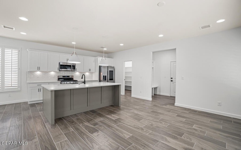 5868 Kobe Bryant Street, El Paso, TX 79924, 4 Bedrooms Bedrooms, ,3 BathroomsBathrooms,Residential,For Sale,5868 Kobe Bryant Street,893979