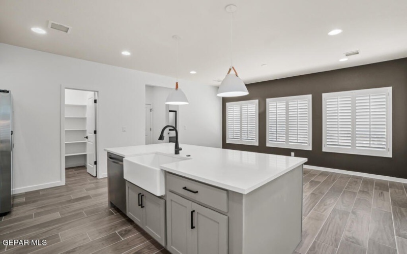 5868 Kobe Bryant Street, El Paso, TX 79924, 4 Bedrooms Bedrooms, ,3 BathroomsBathrooms,Residential,For Sale,5868 Kobe Bryant Street,893979
