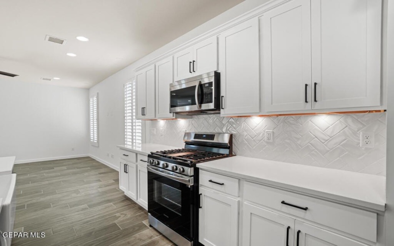 5868 Kobe Bryant Street, El Paso, TX 79924, 4 Bedrooms Bedrooms, ,3 BathroomsBathrooms,Residential,For Sale,5868 Kobe Bryant Street,893979