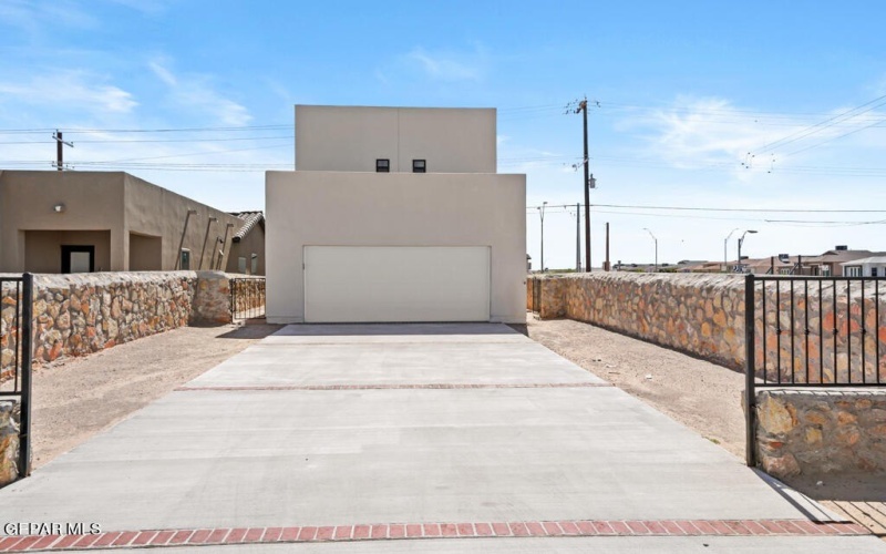 5868 Kobe Bryant Street, El Paso, TX 79924, 4 Bedrooms Bedrooms, ,3 BathroomsBathrooms,Residential,For Sale,5868 Kobe Bryant Street,893979