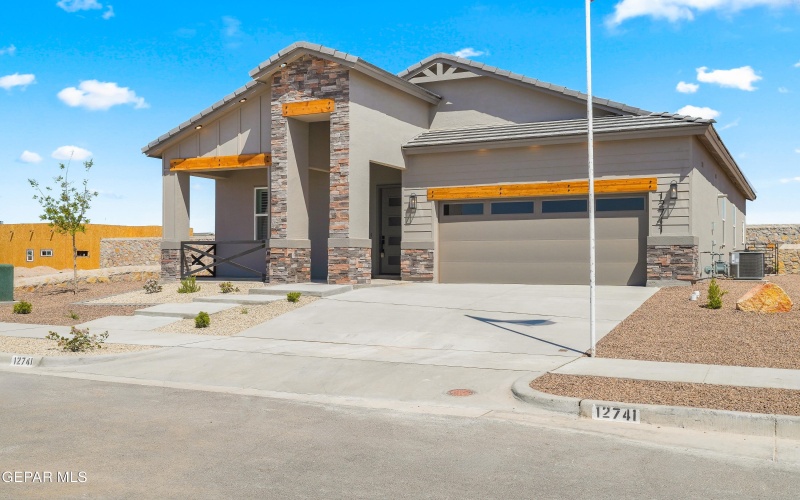 12741 Eltham Drive, Horizon City, TX 79928, 4 Bedrooms Bedrooms, ,2 BathroomsBathrooms,Residential,For Sale,12741 Eltham Drive,906333