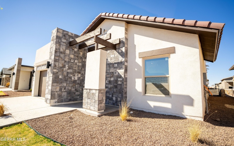 953 Aqueduct Avenue, El Paso, TX 79932, 3 Bedrooms Bedrooms, ,Residential,For Sale,953 Aqueduct Avenue,897505