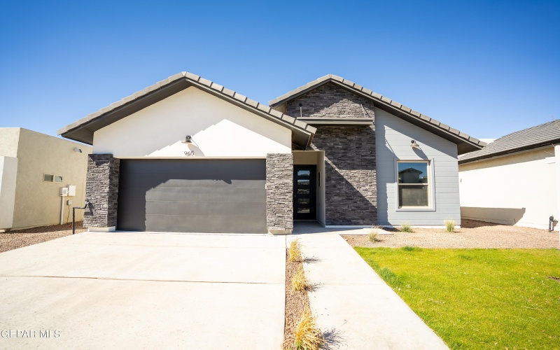 965 Aqueduct Avenue, El Paso, TX 79932, 3 Bedrooms Bedrooms, ,Residential,For Sale,965 Aqueduct Avenue,897576
