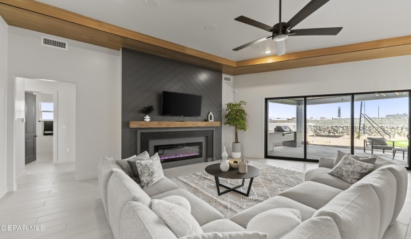 312 Blue Valley Drive, El Paso, TX 79928, 5 Bedrooms Bedrooms, ,2 BathroomsBathrooms,Residential,For Sale,312 Blue Valley Drive,898342