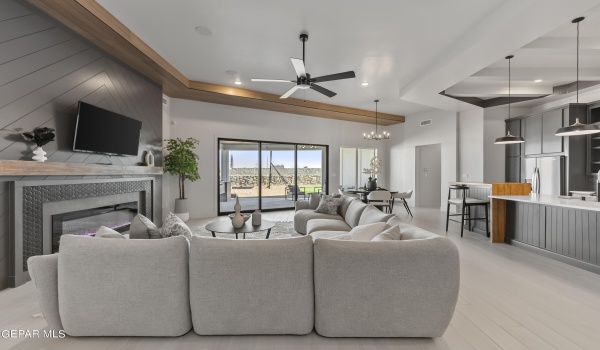 312 Blue Valley Drive, El Paso, TX 79928, 5 Bedrooms Bedrooms, ,2 BathroomsBathrooms,Residential,For Sale,312 Blue Valley Drive,898342