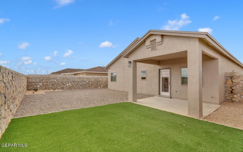940 Raegil Street, El Paso, TX 79928, 3 Habitaciones Habitaciones , ,1 BañoBaños,Residential,En Venta,940 Raegil Street,898606