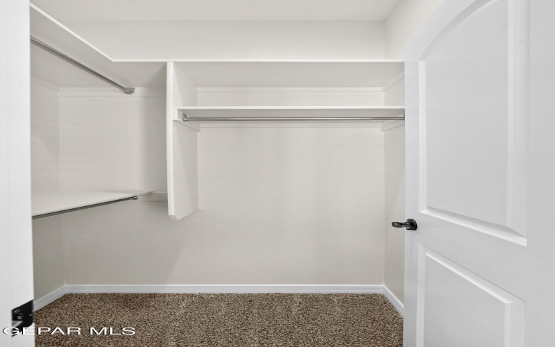 12700 Fredericksberg Avenue, El Paso, TX 79928, 4 Bedrooms Bedrooms, ,2 BathroomsBathrooms,Residential,For Sale,12700 Fredericksberg Avenue,909910