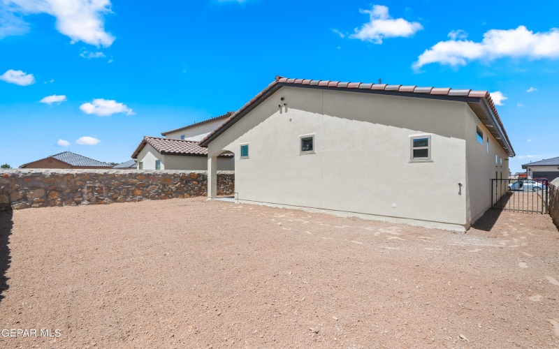 12700 Fredericksberg Avenue, El Paso, TX 79928, 4 Bedrooms Bedrooms, ,2 BathroomsBathrooms,Residential,For Sale,12700 Fredericksberg Avenue,909910