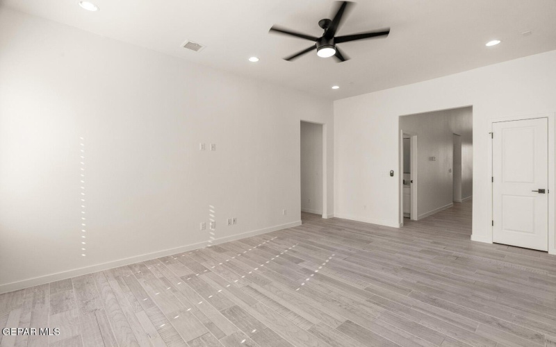 13397 Highworth Drive, El Paso, TX 79928, 3 Habitaciones Habitaciones , ,3 BañosBaños,Residential,En Venta,13397 Highworth Drive,911508