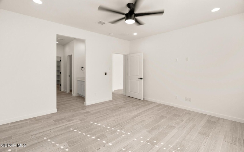 13397 Highworth Drive, El Paso, TX 79928, 3 Habitaciones Habitaciones , ,3 BañosBaños,Residential,En Venta,13397 Highworth Drive,911508