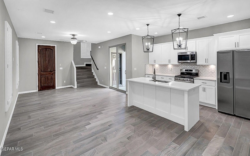 5852 Kobe Bryant St, El Paso, TX 79924, 4 Bedrooms Bedrooms, ,3 BathroomsBathrooms,Residential,For Sale,5852 Kobe Bryant St,911638