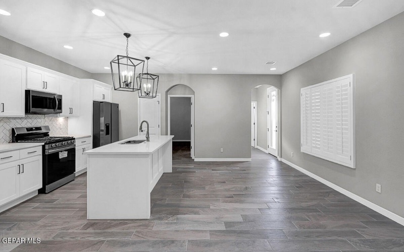 5852 Kobe Bryant St, El Paso, TX 79924, 4 Bedrooms Bedrooms, ,3 BathroomsBathrooms,Residential,For Sale,5852 Kobe Bryant St,911638