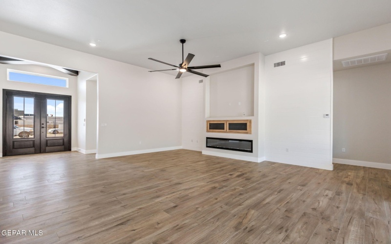 6418 Cadence River Drive, El Paso, TX 79932, 4 Habitaciones Habitaciones , ,3 BañosBaños,Residential,En Venta,6418 Cadence River Drive,911658