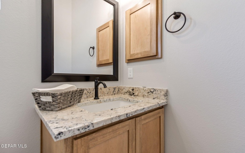 6418 Cadence River Drive, El Paso, TX 79932, 4 Habitaciones Habitaciones , ,3 BañosBaños,Residential,En Venta,6418 Cadence River Drive,911658