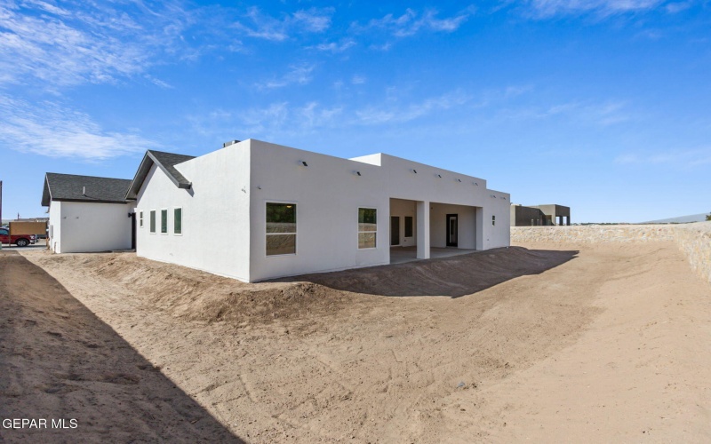 6418 Cadence River Drive, El Paso, TX 79932, 4 Habitaciones Habitaciones , ,3 BañosBaños,Residential,En Venta,6418 Cadence River Drive,911658