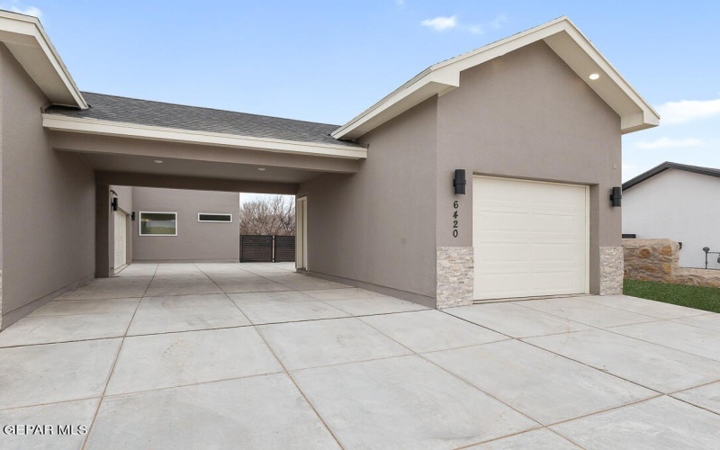 6420 Cadence River Drive, El Paso, TX 79932, 6 Bedrooms Bedrooms, ,3 BathroomsBathrooms,Residential,For Sale,6420 Cadence River Drive,916856