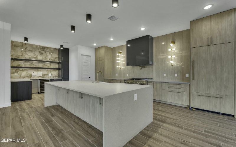 884 W Gate, El Paso, TX 79932, 4 Bedrooms Bedrooms, ,6 BathroomsBathrooms,Residential,For Sale,884 W Gate,921426