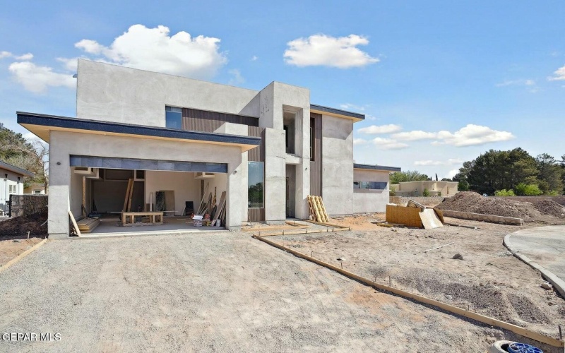 856 W Gate, El Paso, TX 79932, 4 Bedrooms Bedrooms, ,6 BathroomsBathrooms,Residential,For Sale,856 W Gate,921061