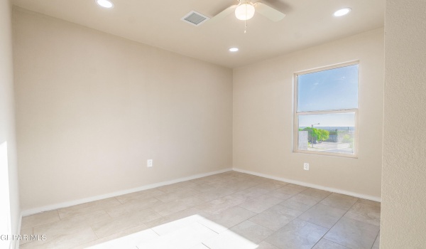 1682 GREEN PEAR DR Drive, El Paso, TX 79928, 3 Bedrooms Bedrooms, ,1 BathroomBathrooms,Residential,For Sale,1682 GREEN PEAR DR Drive,922362