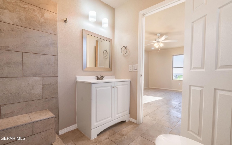 1682 GREEN PEAR DR Drive, El Paso, TX 79928, 3 Bedrooms Bedrooms, ,1 BathroomBathrooms,Residential,For Sale,1682 GREEN PEAR DR Drive,922362