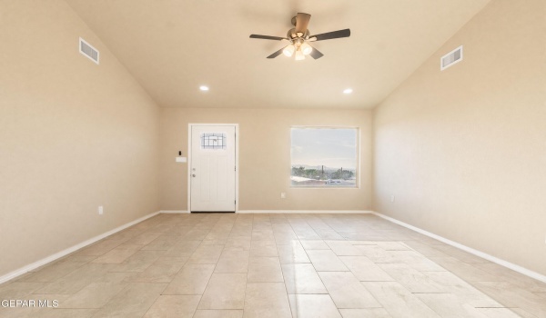 1682 GREEN PEAR DR Drive, El Paso, TX 79928, 3 Bedrooms Bedrooms, ,1 BathroomBathrooms,Residential,For Sale,1682 GREEN PEAR DR Drive,922362