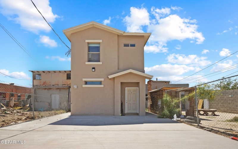 916 St. Vrain Street #B, El Paso, TX 79901, 1 Bedroom Bedrooms, ,1 BathroomBathrooms,Residential Lease,For Rent,916 St. Vrain Street,922368