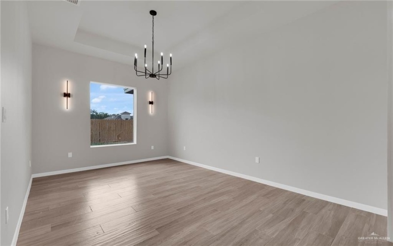 8007 N 48th Lane, McAllen, TX 78504, 4 Bedrooms Bedrooms, ,3 BathroomsBathrooms,Residential,For Sale,8007 N 48th Lane,461576