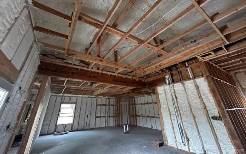 8007 N 48th Lane, McAllen, TX 78504, 4 Bedrooms Bedrooms, ,3 BathroomsBathrooms,Residential,For Sale,8007 N 48th Lane,461576