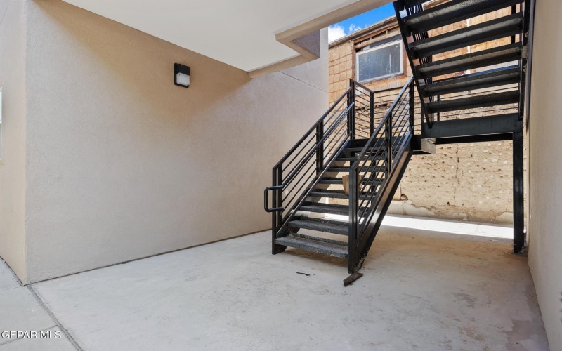 916 St. Vrain Street #D, El Paso, TX 79901, 1 Bedroom Bedrooms, ,1 BathroomBathrooms,Residential Lease,For Rent,916 St. Vrain Street,922372